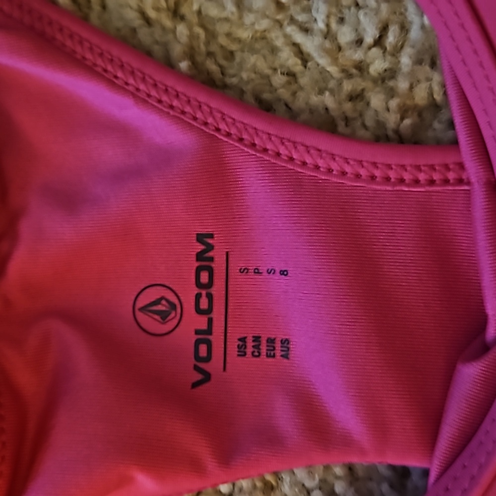 Volcom tank top - Picture 2 of 4